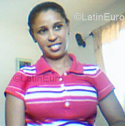 Date this hard body Dominican Republic girl Virginia from Santiago DO2265