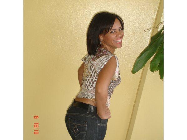 Date this gorgeous Dominican Republic girl Alsaly from Santiago DO2295