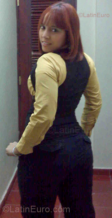 Date this exotic Dominican Republic girl Karina from San Francisco De Macoris DO2335