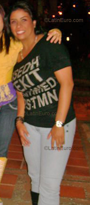 Date this georgeous Colombia girl Sandra Milena from  CO2019