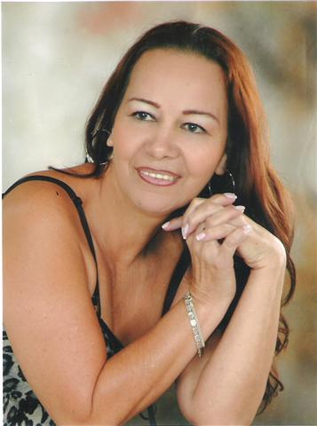 Date this hard body Colombia girl Belsy from Cali CO2031