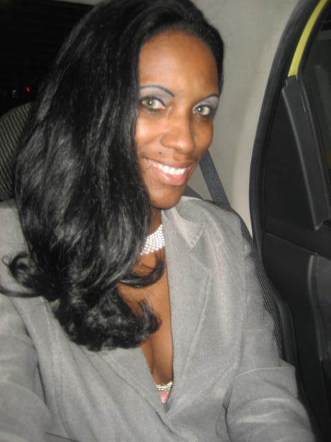 Date this charming Brazil girl Allanah from Rio De Janeiro BR2081