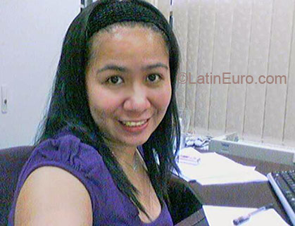 Date this beautiful Philippines girl Ailyn.rs from Manila PH259