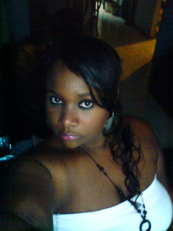 Date this exotic Colombia girl Marcelitazc from Cali CO2098