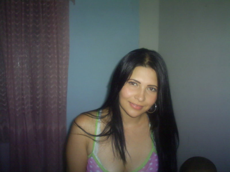 Date this cute Colombia girl Carolay from Los Angeles CO2156