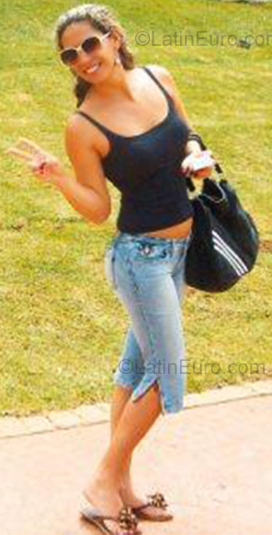 Date this delightful Brazil girl Christiane from Brasilia BR2122