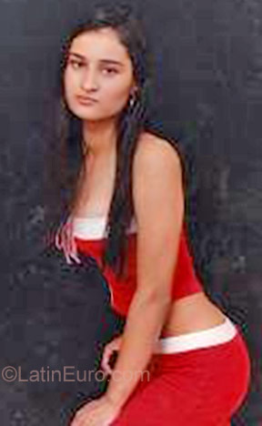 Date this exotic Colombia girl Tania Yeraldin from Granada CO2206