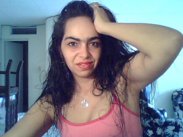 Date this sensual Colombia girl Soraya0621 from Bogota CO2225