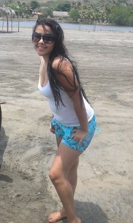 Date this georgeous Colombia girl Jessly from Barranquilla CO2344