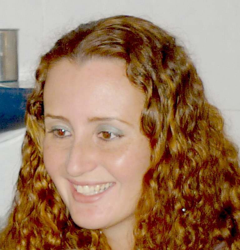 Date this happy Colombia girl Alix from Medellí­n CO2566