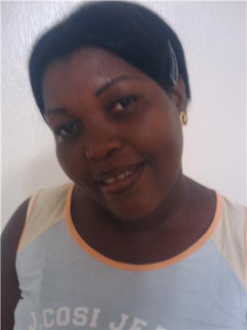 Date this voluptuous Liberia girl Irisss from Samtodomingo LR10