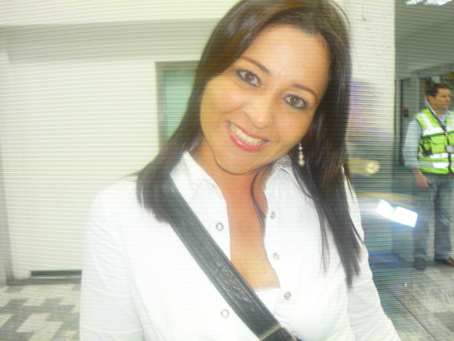 Date this pretty Colombia girl Sony from Villavicencio CO2715