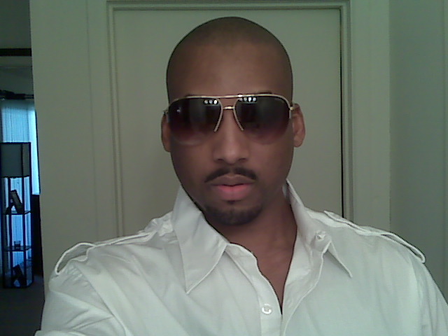 Date this foxy United States man Rtiztic01 from San Antonio US5121