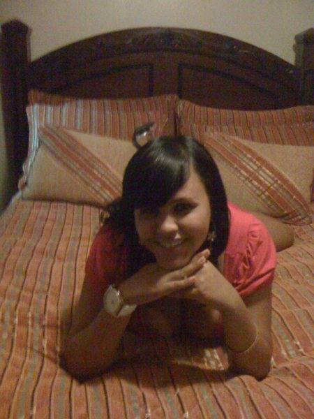 Date this happy Dominican Republic girl Paloma from Santiago DO3237