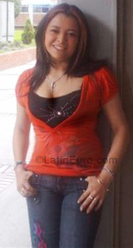 Date this hot Colombia girl Johanna Brigitte from Bogota CO2890