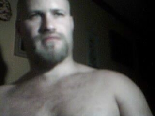 Date this pretty Tunisia man Dax from Frankfurt TN10
