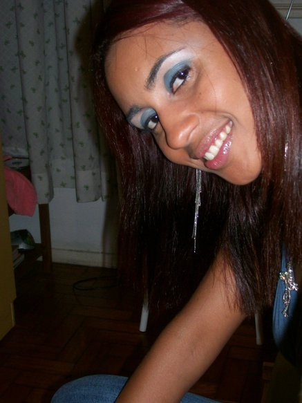 Date this exotic Benin girl Mvera90 from Benin BJ5