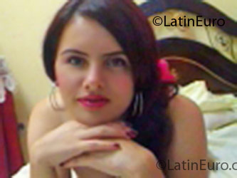 Date this sensual Colombia girl Sendy from Medellin CO2967