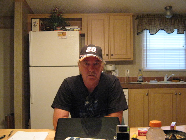 Date this fun United States man Lonesumbiker from Granite City US5565