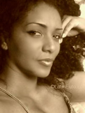 Date this georgeous Brazil girl Renata from Duque De Caxias BR2413