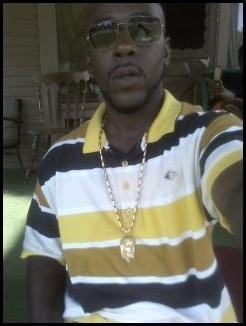 Date this hard body United States man MR. from Youngstown US5591