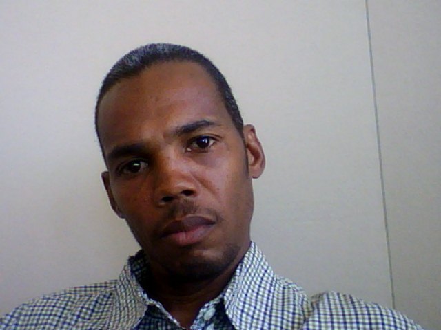 Date this young United States man Alvin from sacramento US5631