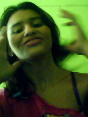 Date this voluptuous Colombia girl Yinaaldana from Monteria CO3225