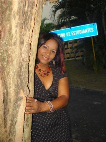 Date this sensual Dominican Republic girl Arma49 from Santiago DO3705