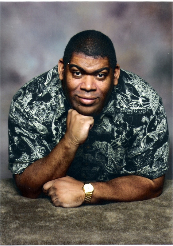 Date this attractive United States man LORENZO from Webster US5734