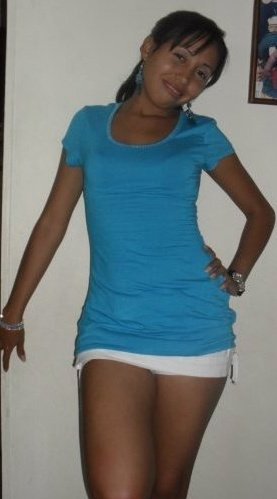 Date this happy Colombia girl CO3595 from Barranquilla CO3595