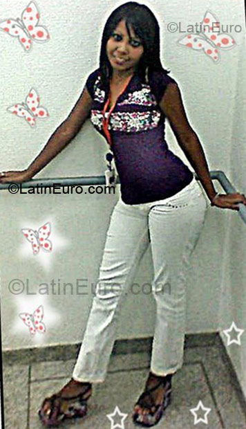 Date this exotic Brazil girl Evelyn from Sao Paulo BR7174