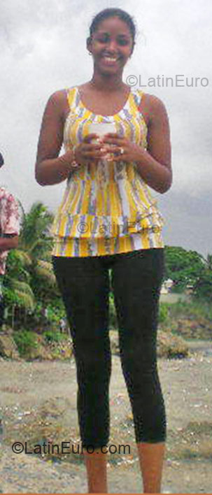 Date this pretty Dominican Republic girl Lucier del vill from Santo Domingo Oeste DO3917