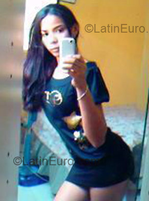 Date this tall Dominican Republic girl Nicole guzman from Santo Domingo DO3918