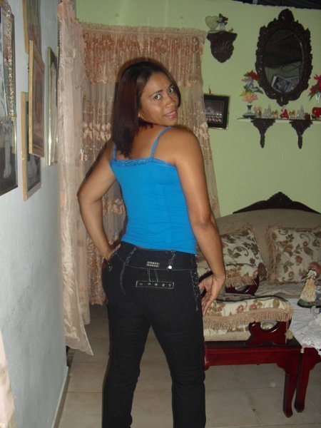 Date this cute Dominican Republic girl Damaris from San Pedro De Macoris DO3921