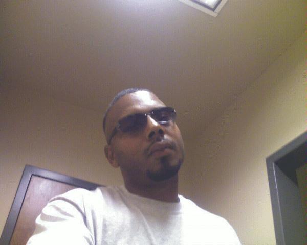 Date this georgeous United States man Torrey from Brunswick US5820