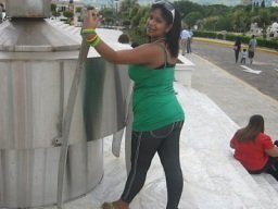 Date this funny Dominican Republic girl Anny rodriguez from Santiago DO3982
