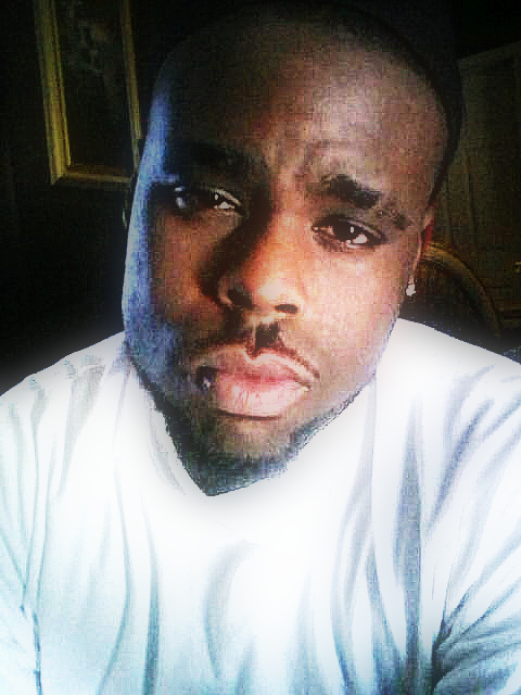 Date this hot United States man Keaundrae from Saint Marys US5858