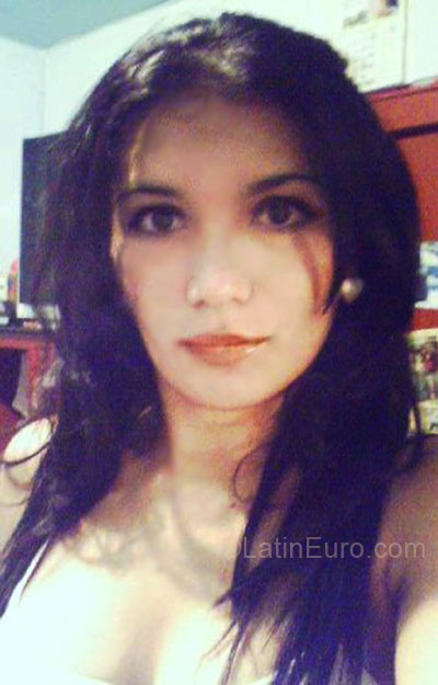 Date this tall Colombia girl Lina from Ibague CO3903