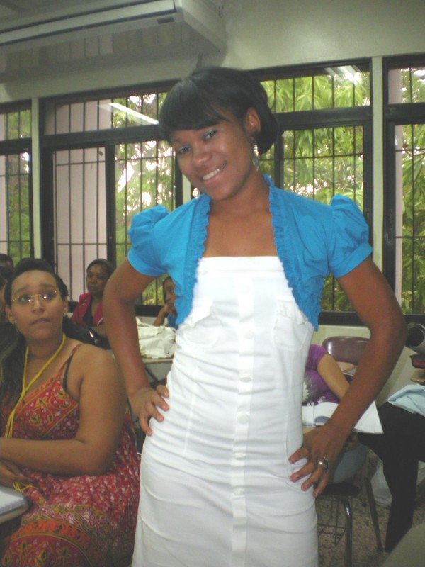 Date this foxy Dominican Republic girl Marian from Republica Dominicana DO4071