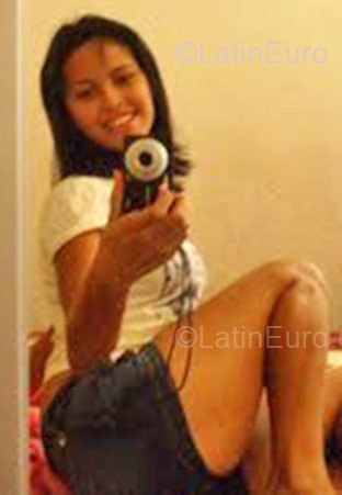Date this happy Brazil girl Ana from Russas BR2928