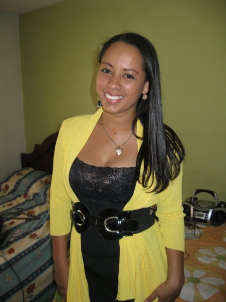 Date this hot Colombia girl Erika valle from Medellin CO4013