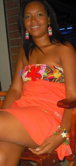 Date this athletic Colombia girl Yuliet from Medellin CO4031