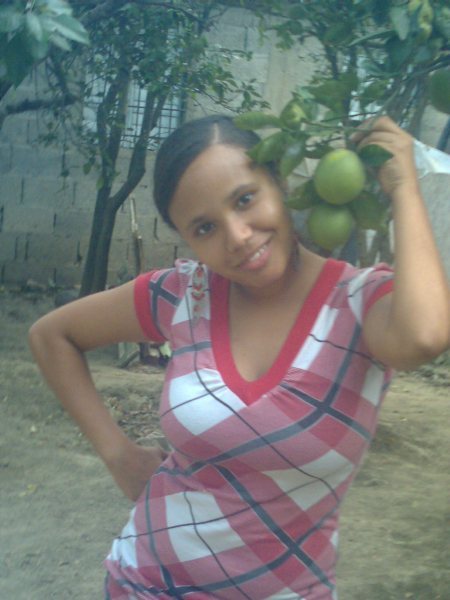Date this gorgeous Dominican Republic girl Saidy from Santiago DO4179