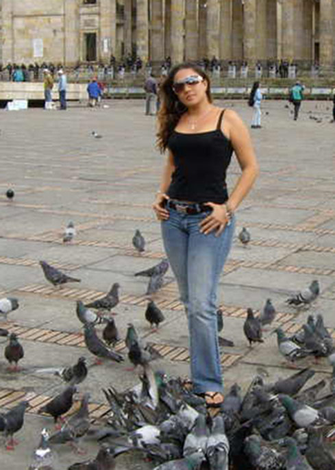 Date this charming Colombia girl Yemf from Barranquilla CO4093
