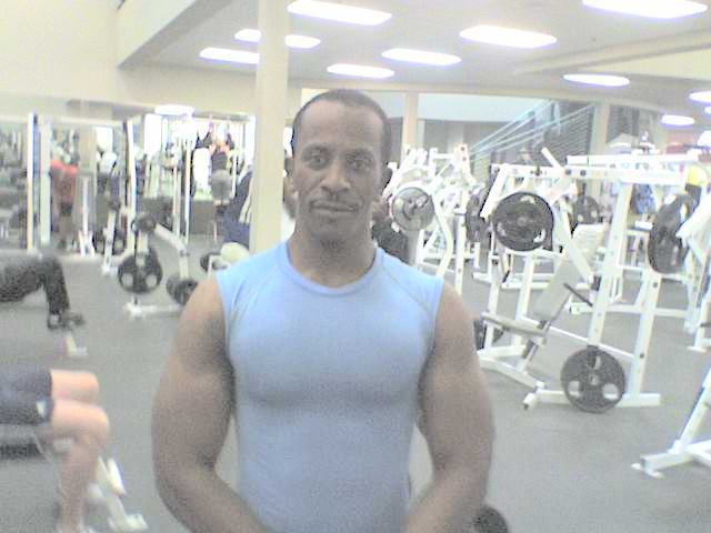 Date this hard body United States man Jamesc99 from Miami US5962