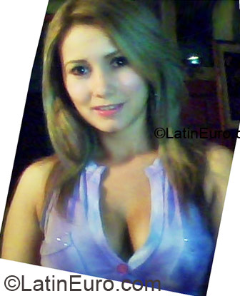 Date this passionate Colombia girl ANA MARIA from Medellin CO4144