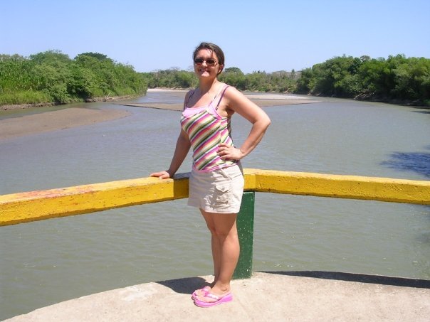 Date this lovely Colombia girl Genny from Manizales CO4164