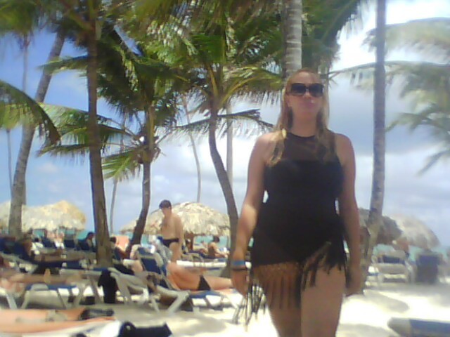 Date this delightful Dominican Republic girl ANA from Santo Domingo DO4243