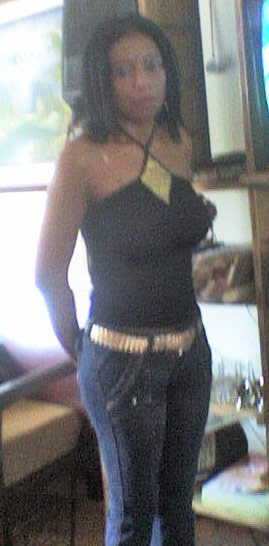 Date this funny Colombia girl MARIPAVI from barranquilla CO4223