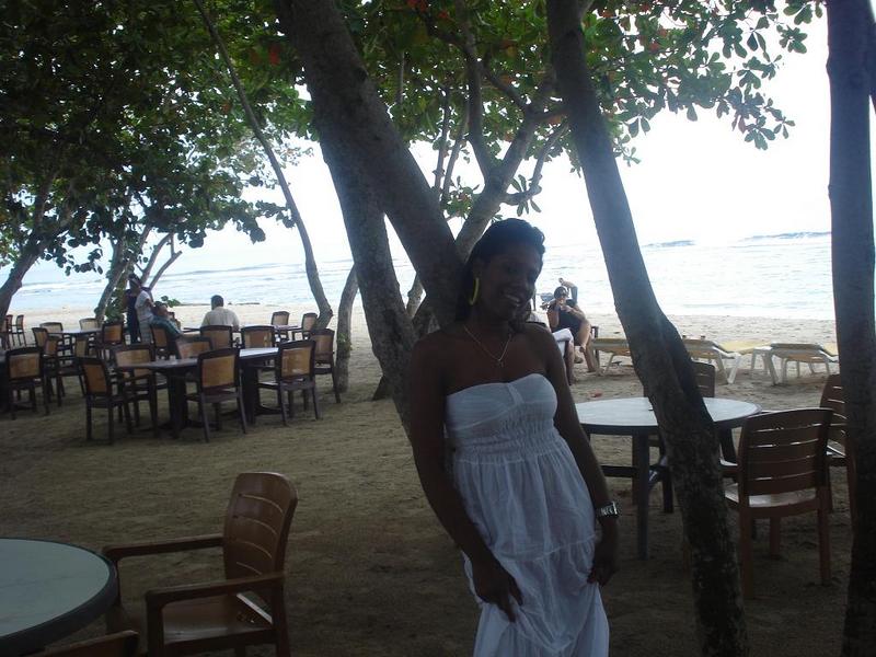 Date this charming Dominican Republic girl Virginia from Santo Domingo DO4279